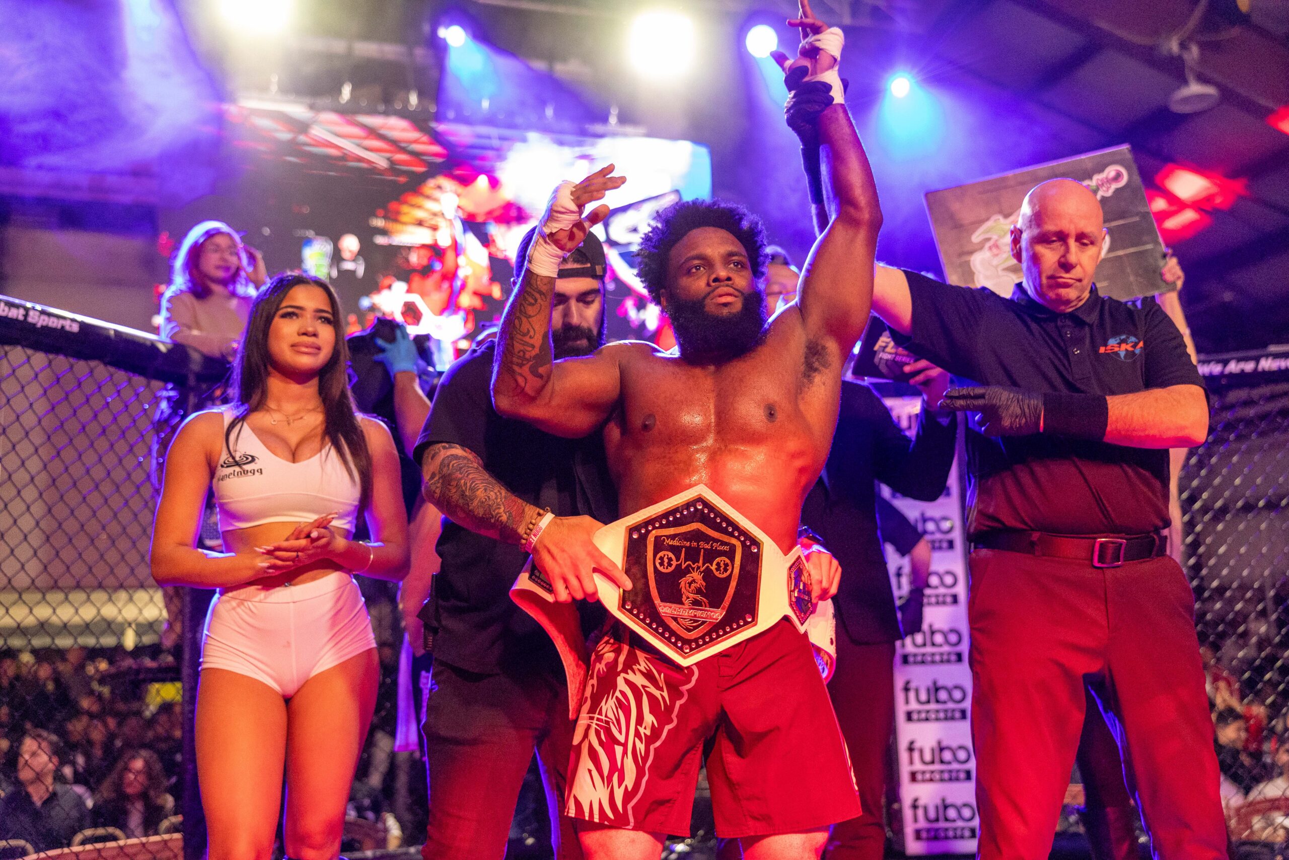 lawrence bishop - ilustrasi berita Lawrence Bishop dari Riverhead Jadi Sorotan Komunitas MMA