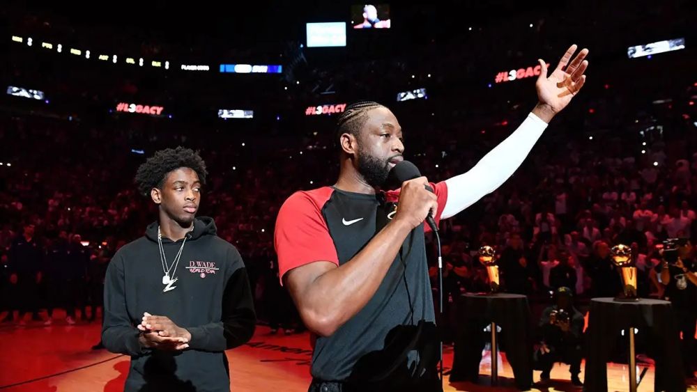 Zaire Wade Ditangkap di Burbank, Hadapi Tuduhan Kekerasan Dalam Rumah Tangga dan Penahanan Palsu