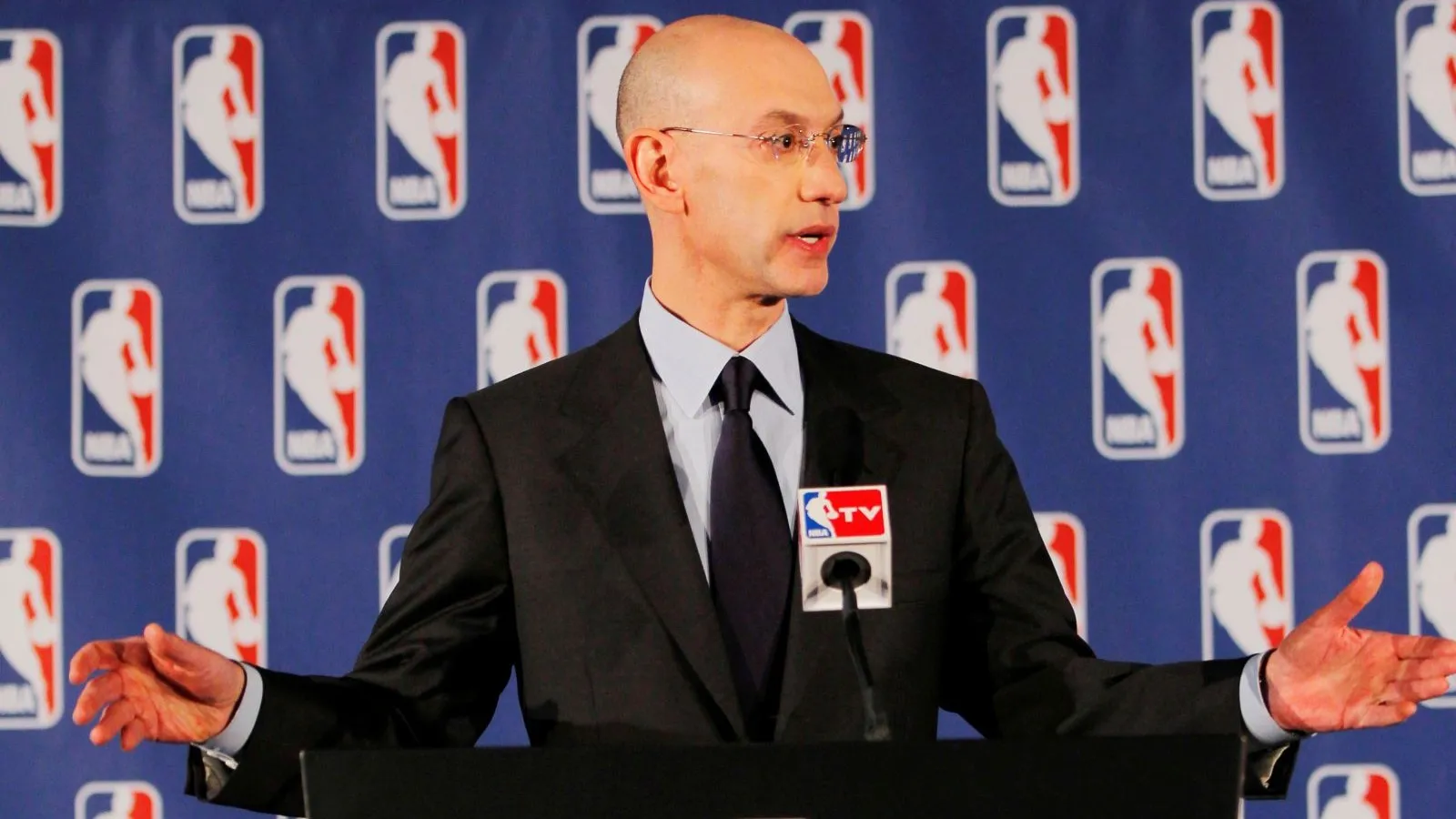 adam silver - ilustrasi berita Adam Silver Lagi Ambil Sikap soal Caitlin Clark, Sementara Cathy Engelbert Tak Melangkah