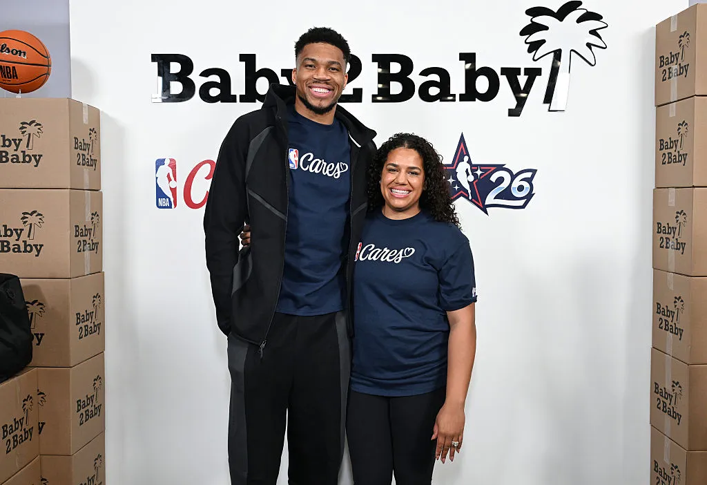 giannis antetokounmpo - ilustrasi berita Giannis Antetokounmpo Tegas Bela Istri: 'I Am In Love' dan Tolak Kritikan