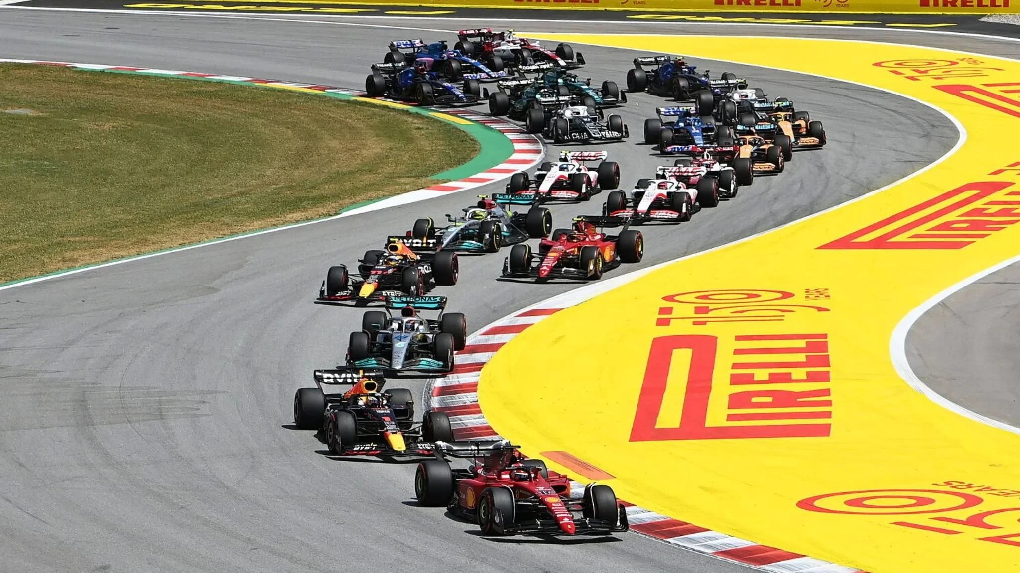 pengemudi formula 1 - ilustrasi berita Piala Dunia 2026: Pengemudi Formula 1 Ikut Merasakan Atmosfer Final di New York