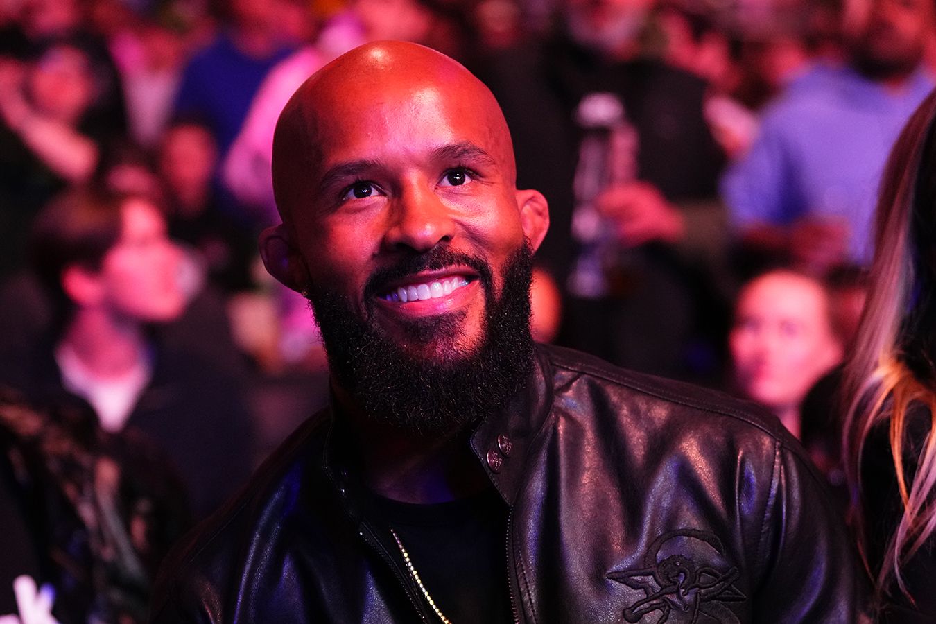 bayar usman nurmagomedov - ilustrasi berita Demetrious Johnson: UFC Harus Bayar Usman Nurmagomedov Berapapun untuk…