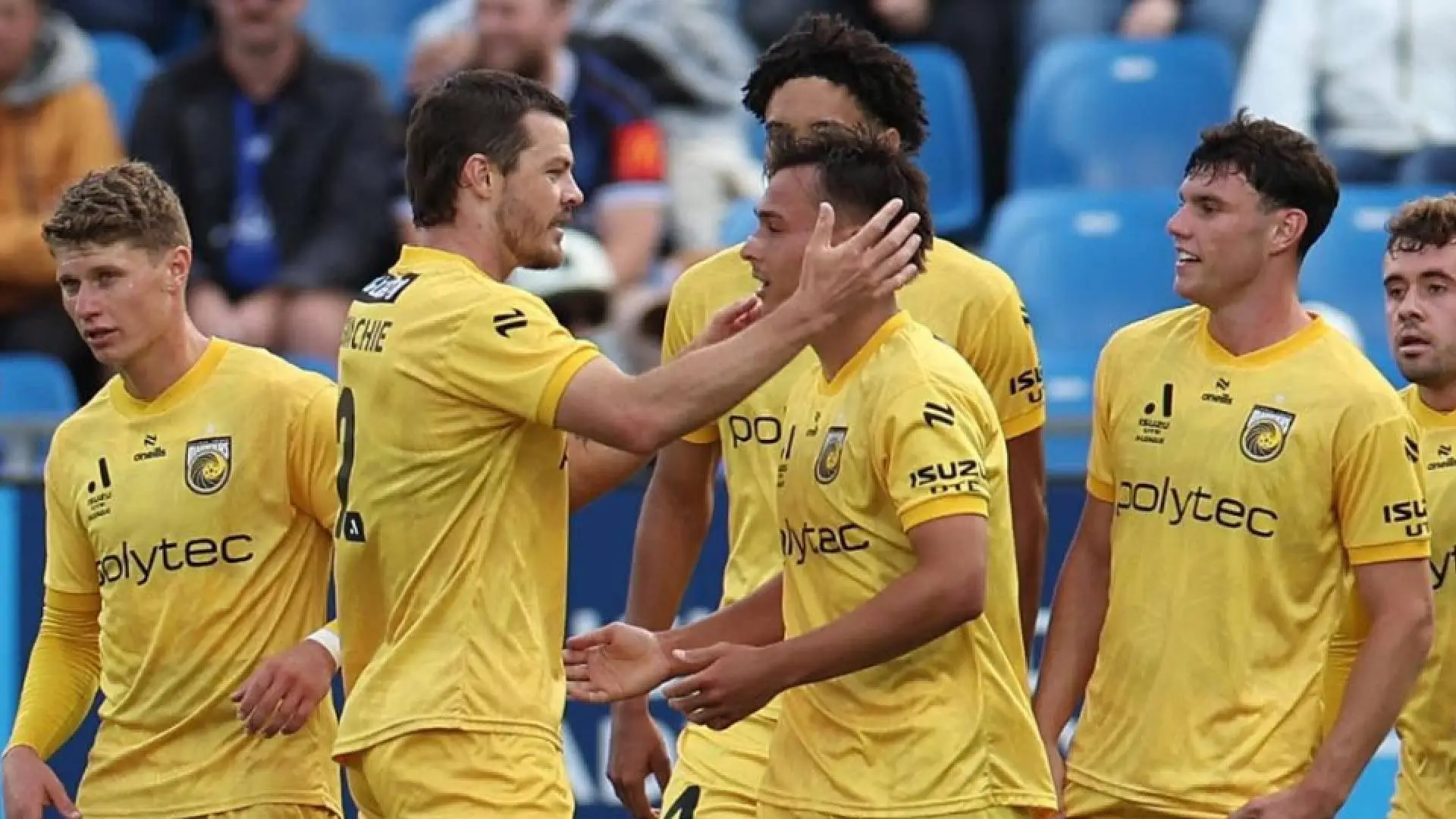central coast mariners - ilustrasi berita Jutawan Malaysia Ruben Emir Selesaikan Pengambilalihan Central Coast Mariners