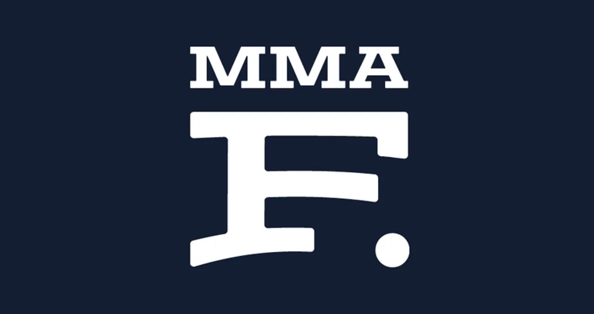 darren till - ilustrasi berita Darren Till serang Ian Machado Garry: 'He’s got fake written all over him'
