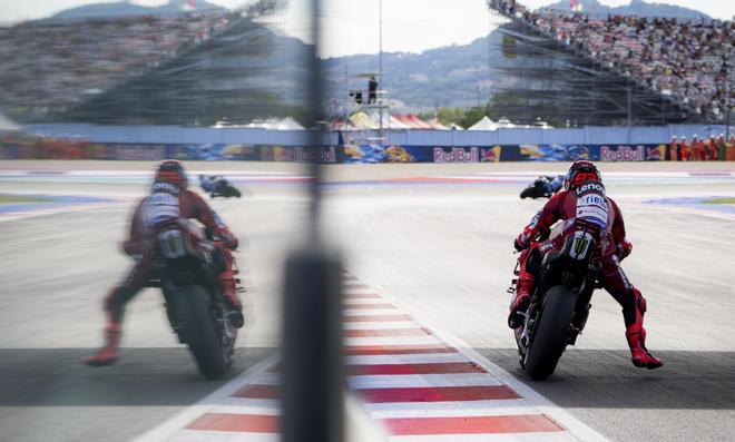 nilai mental kemenangan - ilustrasi berita Nilai Mental Kemenangan: Márquez Menang Sprint Misano dan Bicara Strategi